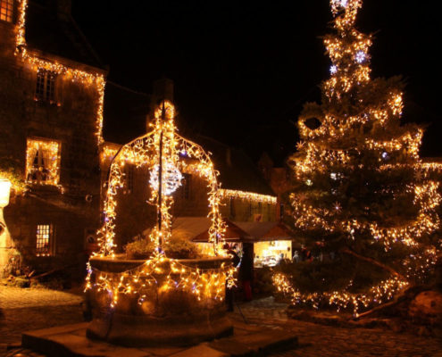 Illuminations de Noël à Locronan