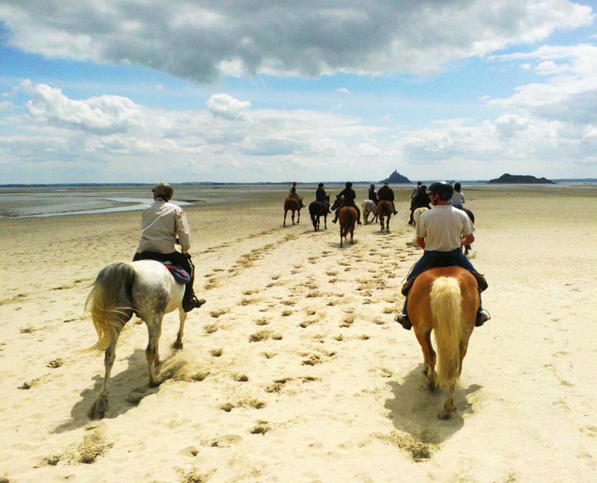 Randonnée à cheval au Mont-Saint-Michel