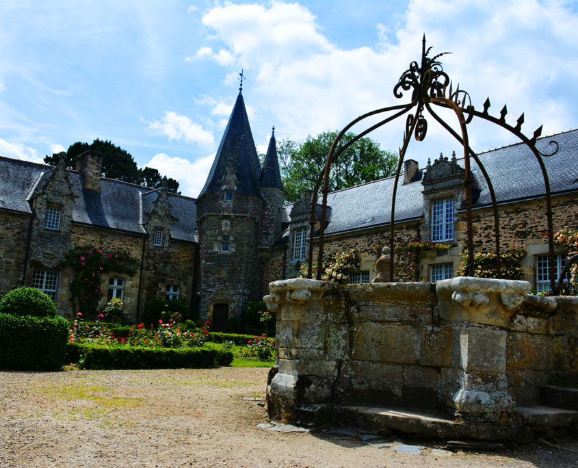 La place du Château de Rochefort-en-Terre