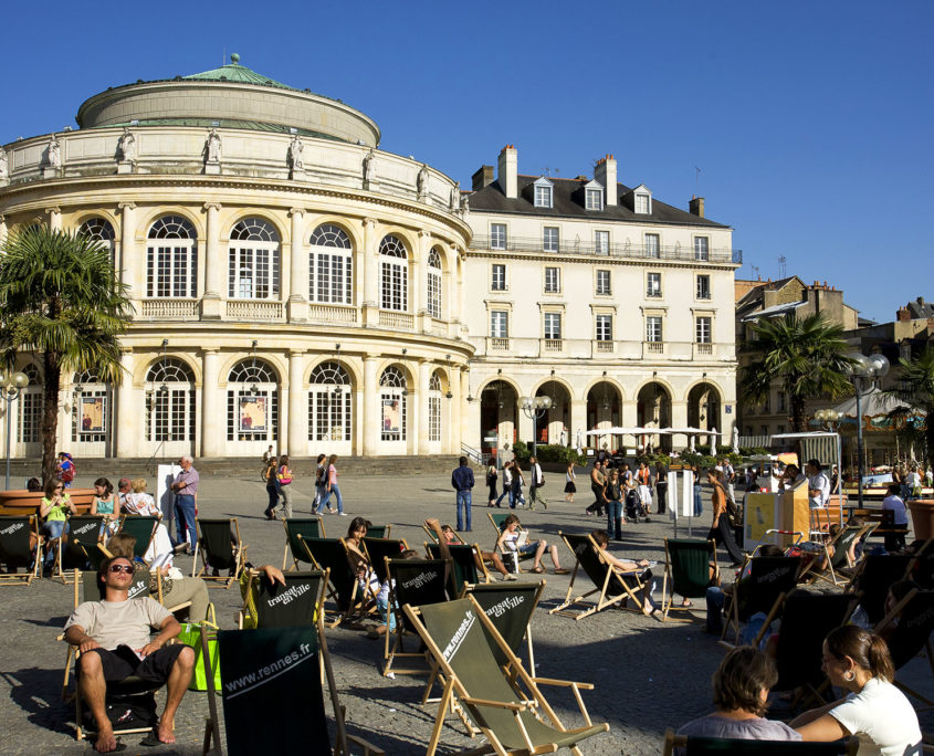 Place de l'hôtel de ville et de l'opéra à Rennes