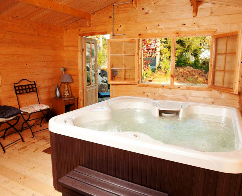 Jacuzzi au manoir Desnachez