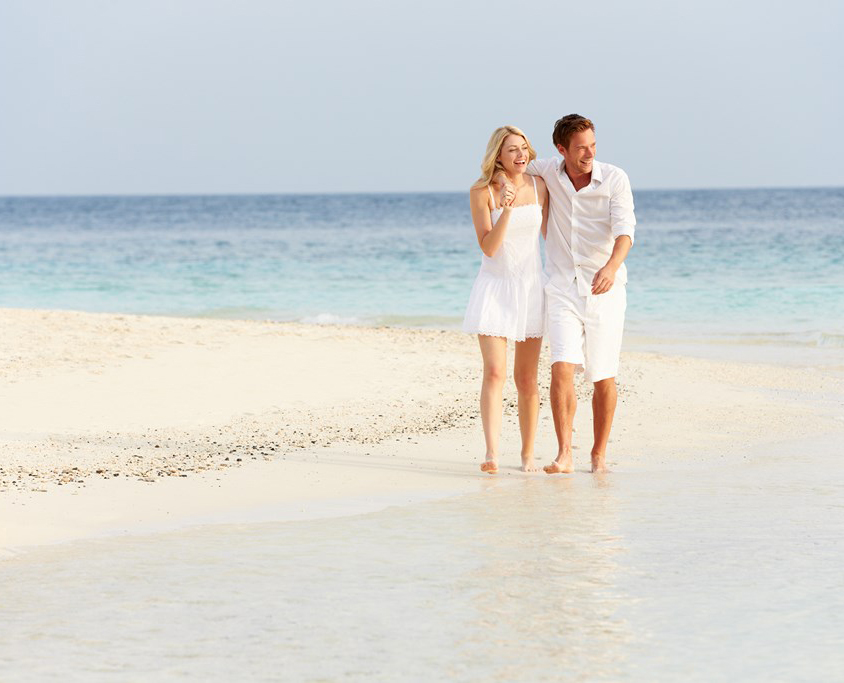 Balade romantique sur la plage