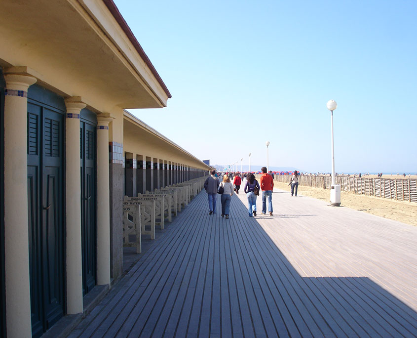 La plage à Deauville