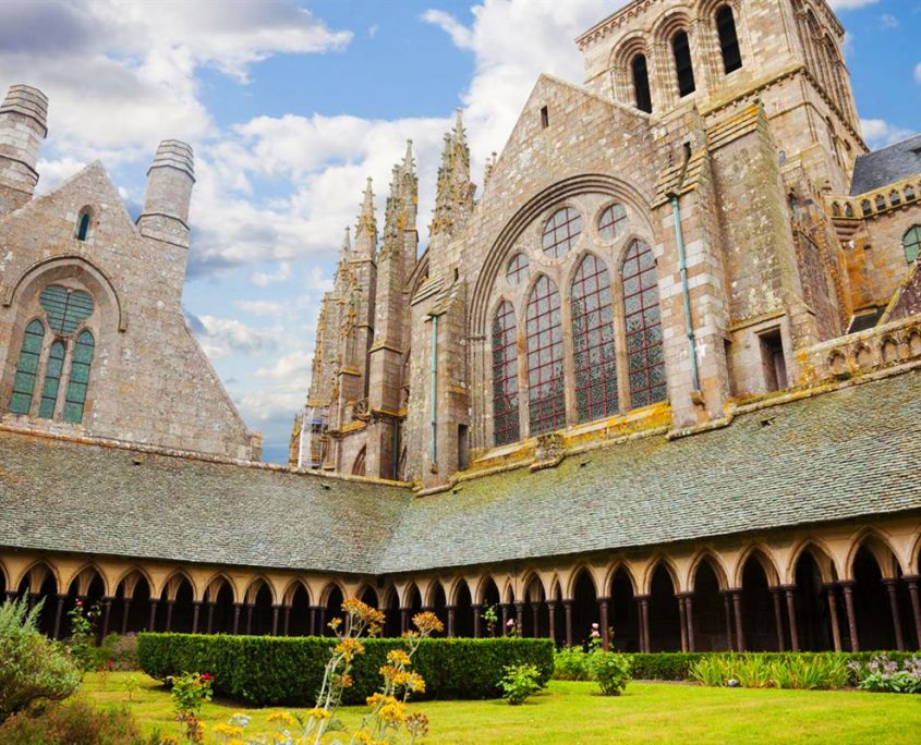 Le cloître de l'Abbaye du Mont-Saint-Michel