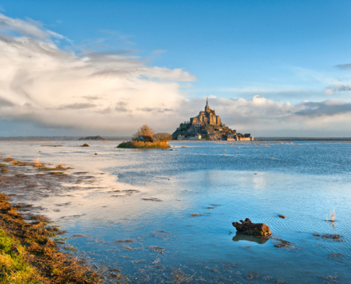 Mont-Saint-Michel-maree-haute